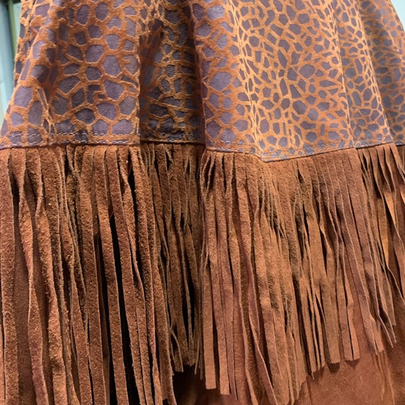 Vintage Woman’s Avanti Leopard Fringe Jacket size large - Picture 3 of 7